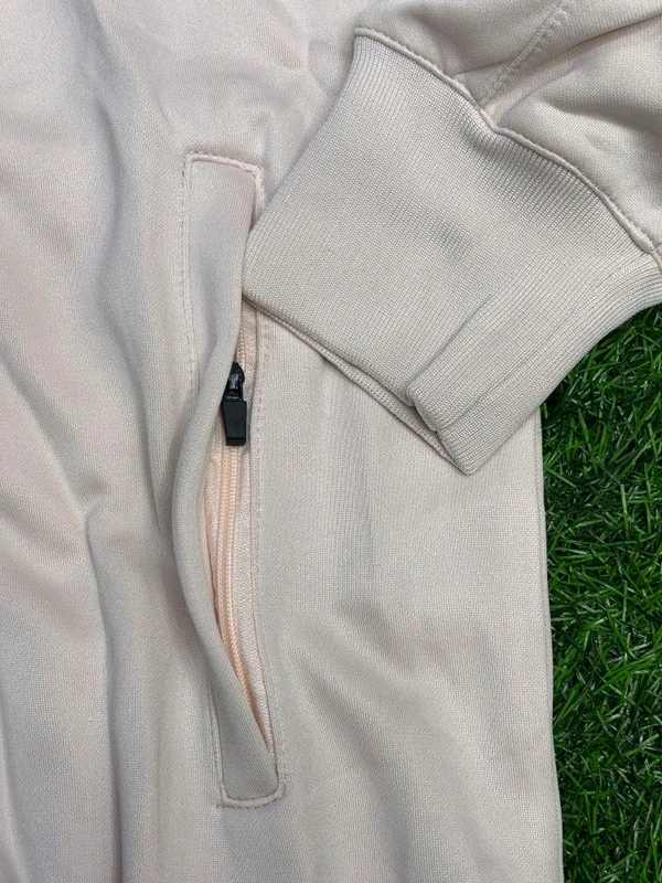 Madrid 2025 Cream And Grey Colour Traning Suit Set - M