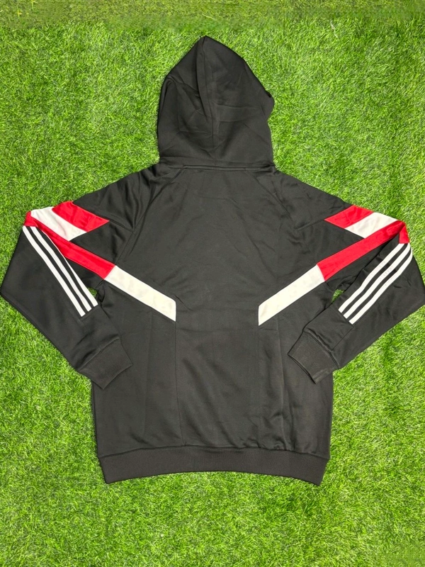 Manchester United 2025 Black And Red Colour Traning Suit Set - S