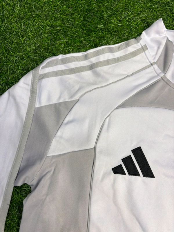 Madrid White And Grey Colour Training Suit - XXL