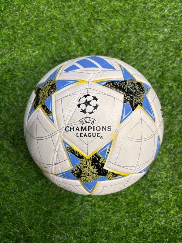 UEFA Champions League Official Match Ball Replica (5 Size)