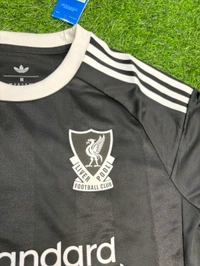 Liverpool FC 25/26 Black Colour Goalkeeper Kit Player Edition - S