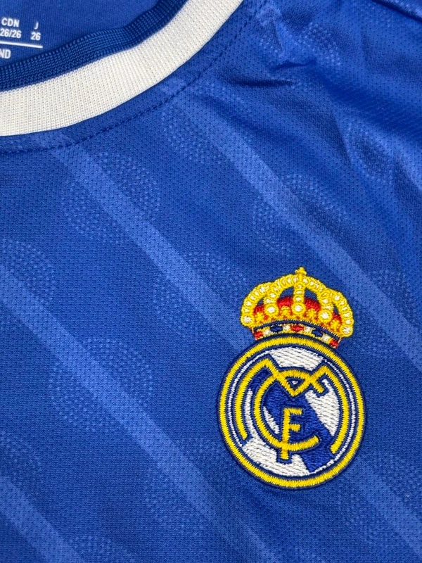 Kids Madrid 25/26 3rd Kit Fan Edition With Short - 28-30 In