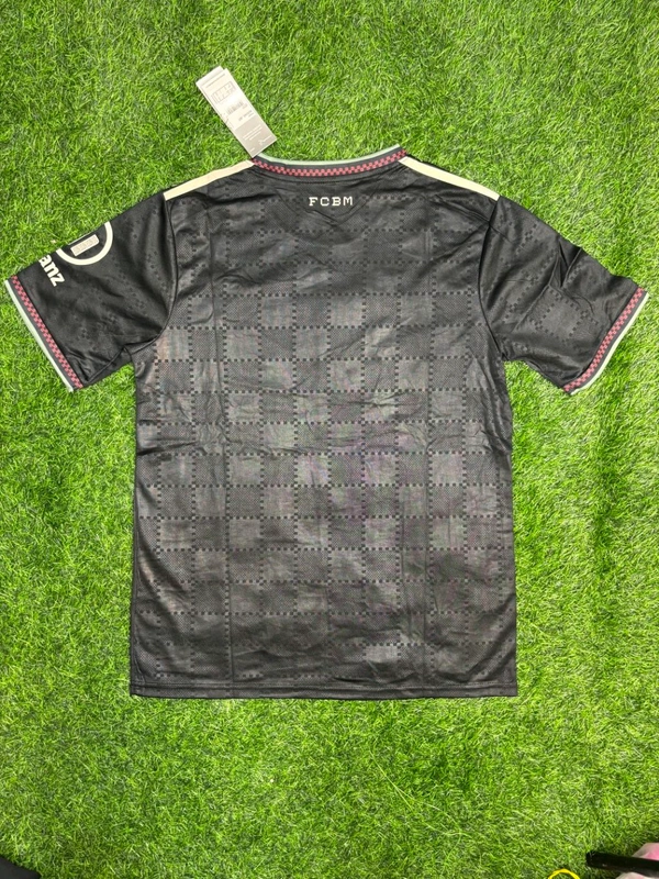 FC Bayern Munich 25/26 3rd Kit Fan Edition With Short - L