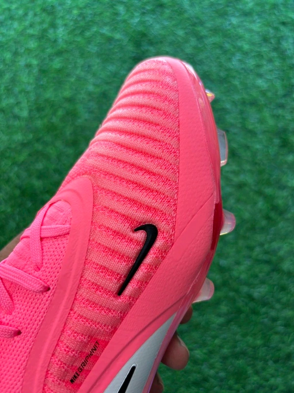 Phantom 6 Luna III Elite Pink FG Low-top With Lace - 6