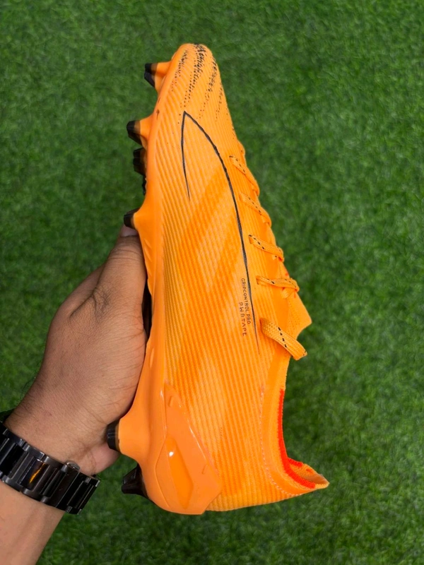 Ultra 6 Ultimate FG Yellow Colour Low-top With Lace  - 6.5