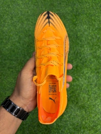 Ultra 6 Ultimate FG Yellow Colour Low-top With Lace - 9