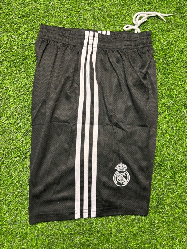 Madrid 25/26 Goalkeeper Kit Fan Edition With Short  - S