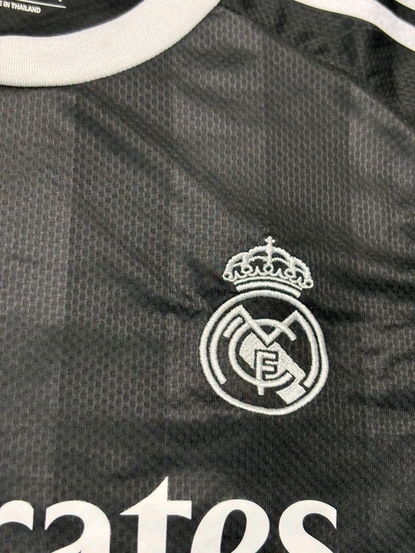 Madrid 25/26 Goalkeeper Kit Fan Edition With Short  - XL