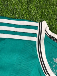 Liverpool FC 25/26 3rd Kit Player Edition Full Sleeve - XL