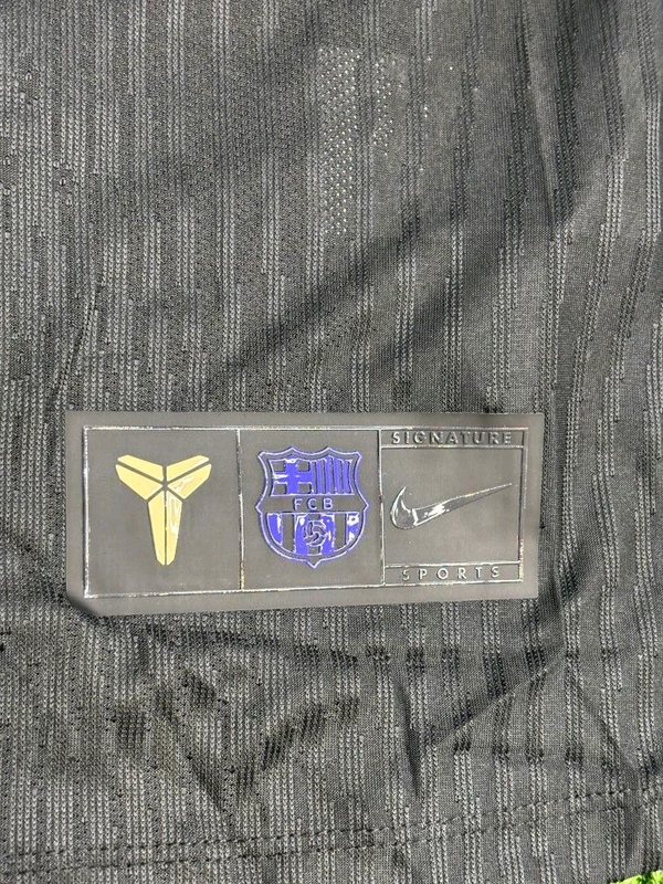 FC Barcelona 25/26 X Kobe Bryant Black Purple Kit Player Edition  - M