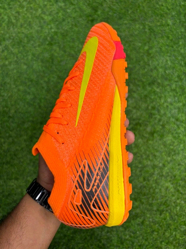 Mercurial Vapor 16 Orange Low-top Turf/AG With Lace - 7.5