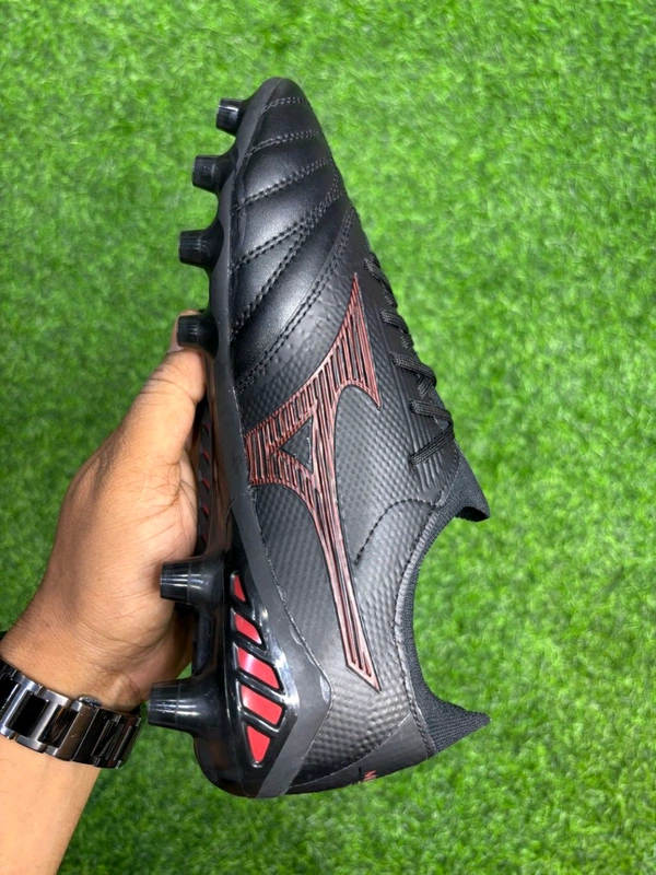 Mizuno Neo 3 Elite Black Red Colour FG With Lace - 7.5