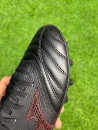 Mizuno Neo 3 Elite Black Red Colour FG With Lace - 7.5