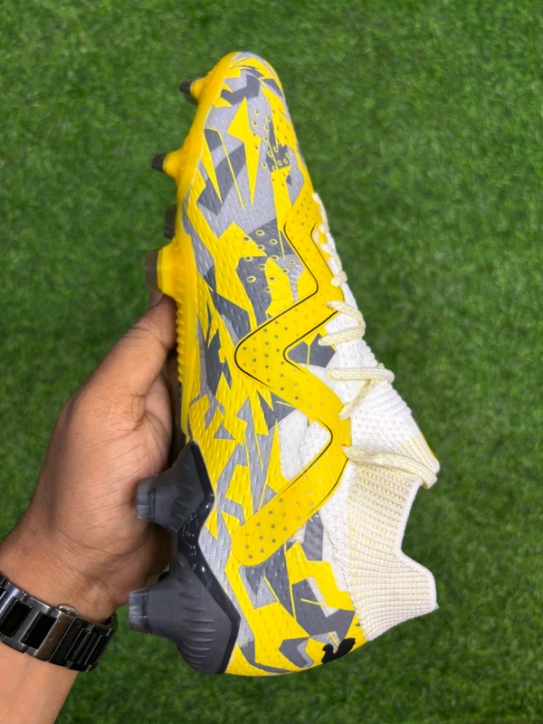 Future Ultimate Yellow Colour Low-top FG With Lace  - 7.5