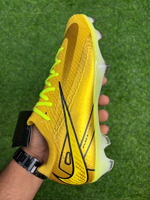 Mercurial Vapor 16 Golden Colour Low-top FG With Lace  - 7.5