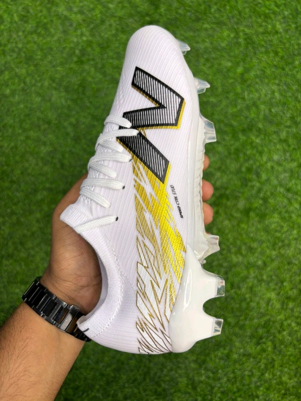 NB Furon V8 Elite White Gold Low-top FG With Lace - 8