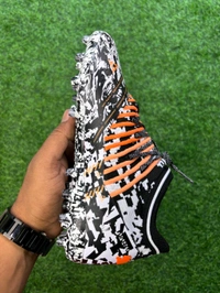 Future Z Muti Colour Special Edition Low-top FG/AG With Lace - 7.5