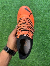 Future Z Black  Orange Colour Low-top FG/AG With Lace - 7.5