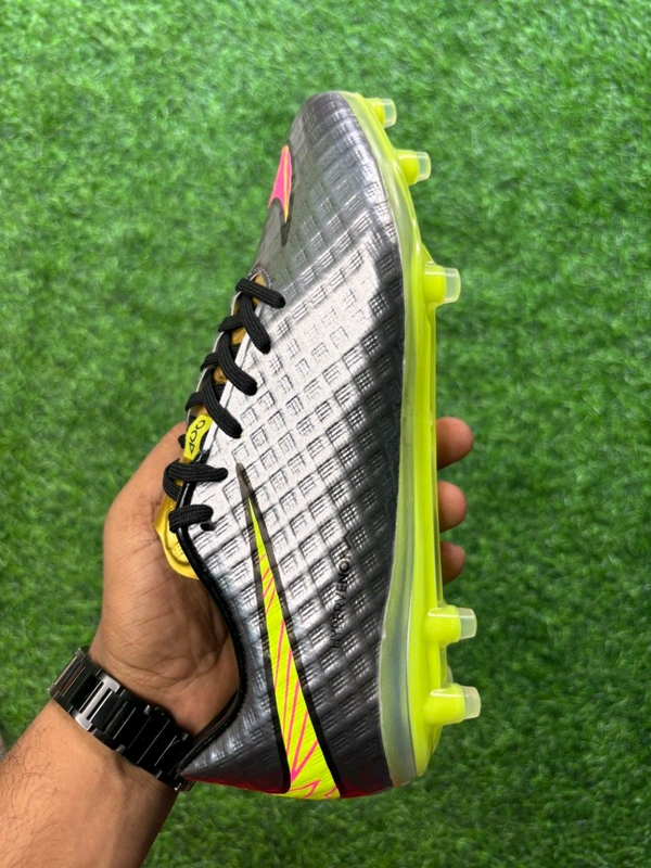 Hypervenom Phantom Silver Grey Low-top FG/AG With Lace - 8.5