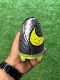 Hypervenom Phantom Silver Grey Low-top FG/AG With Lace - 8.5