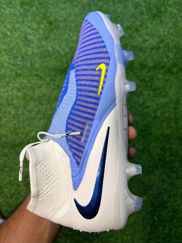 Phantom 6 Luna III Elite While Blue FG High-top With Lace  - 10