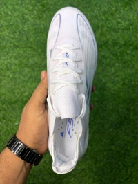 F50 Elite White Colour Low-top FG With lace  - 7.5