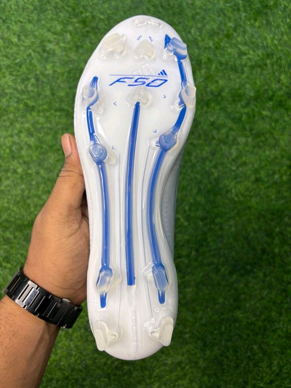 F50 Elite White Colour Low-top FG With lace  - 7.5