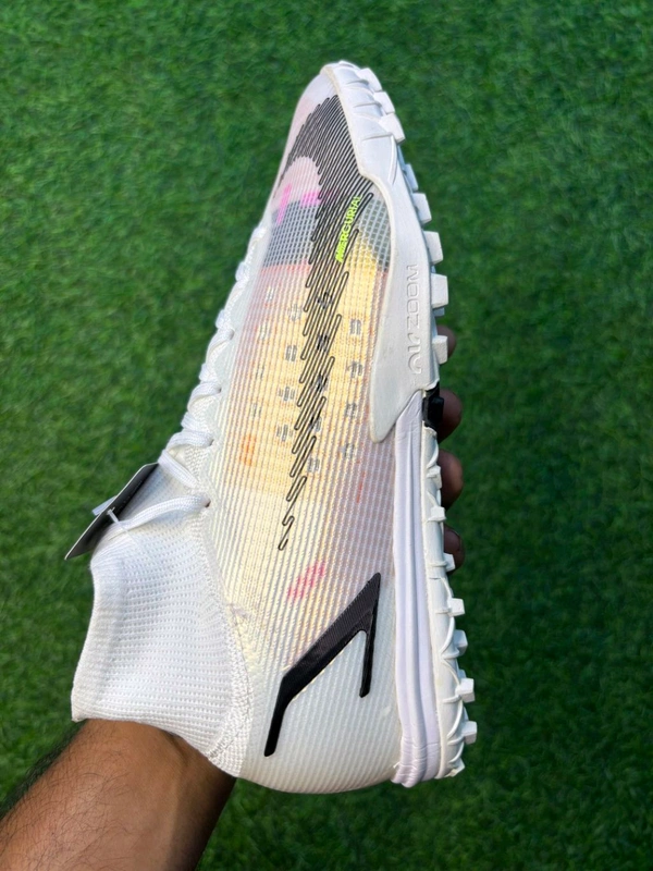 Mercurial Vapor 14 Rose Pink High-top Turf/AG With Lace  - 5.5