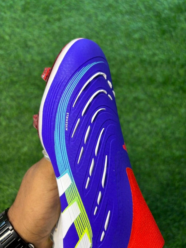 Predator Elite Blue Red Colour Low-top Without Lace  - 6.5