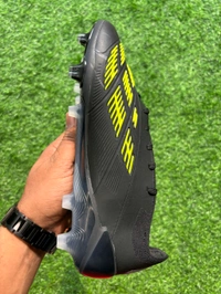 Predator Elite Black Green FG With Lace - 7.5