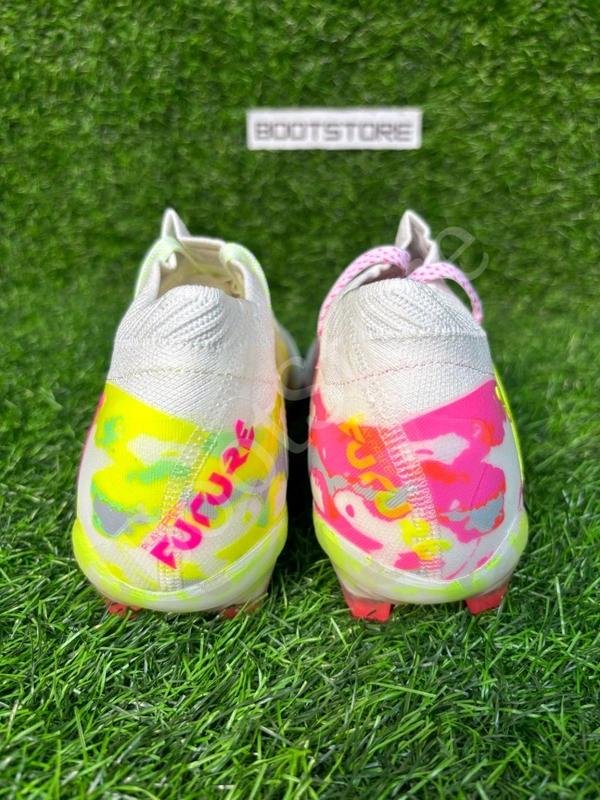 Future Ultimate 8 Twin Colour Low-top FG With Lace - 7.5