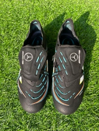 Predator Foldover Elite Black Colour FG With Lace - 9