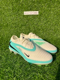 Phantom 6 Luna III Elite White Low-top Turf/AG With Lace  - 6