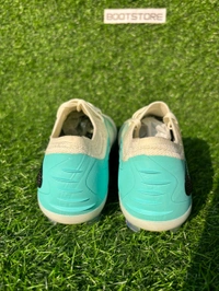 Phantom 6 Luna III Elite White Low-top Turf/AG With Lace  - 7.5