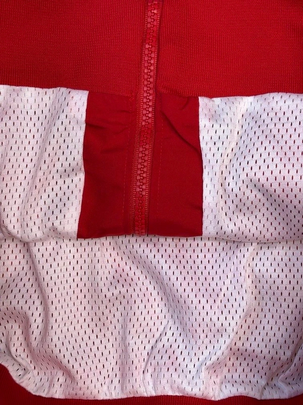 Retro Style AIG Manchester United Red Windbreaker Jacket - M