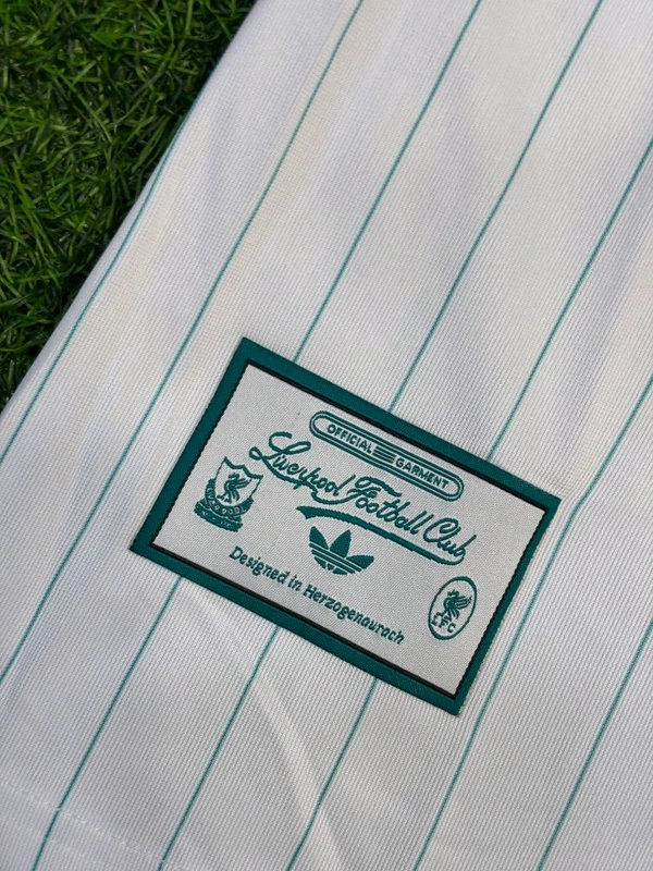Liverpool FC White Colour Special Kit Player Edition - XL