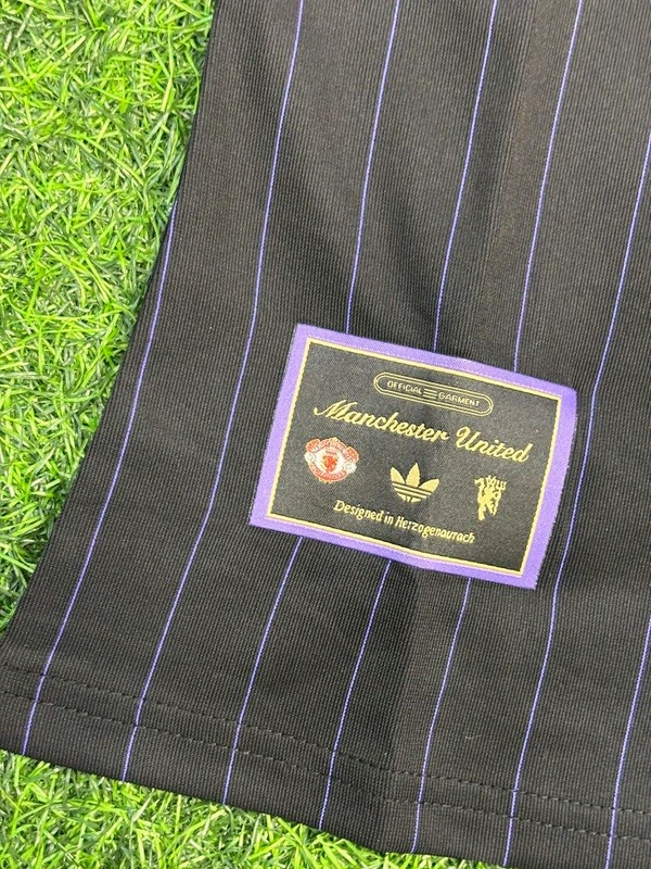 Manchester United Black Special Kit Player Edition - M