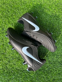 Tiempo Legend 10 Elite Black Low-top FG With Lace - 8.5
