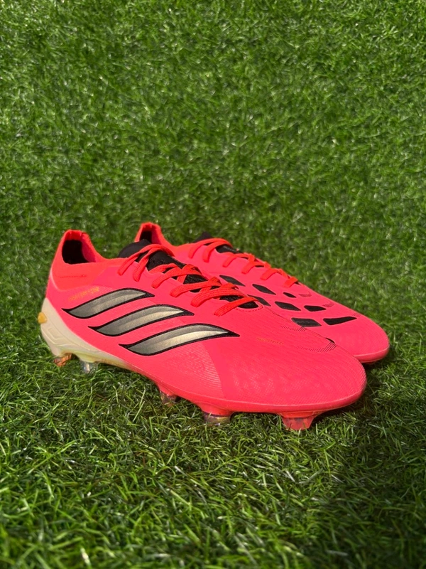 Predator Elite Red Colour Low-top FG With Lace - 9.5