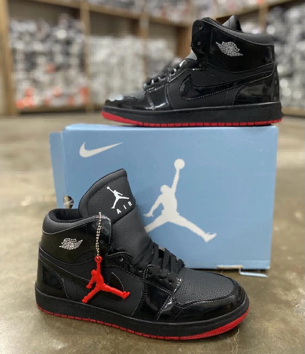 Nike Air Jordan 1 Retro High Gina  - Black