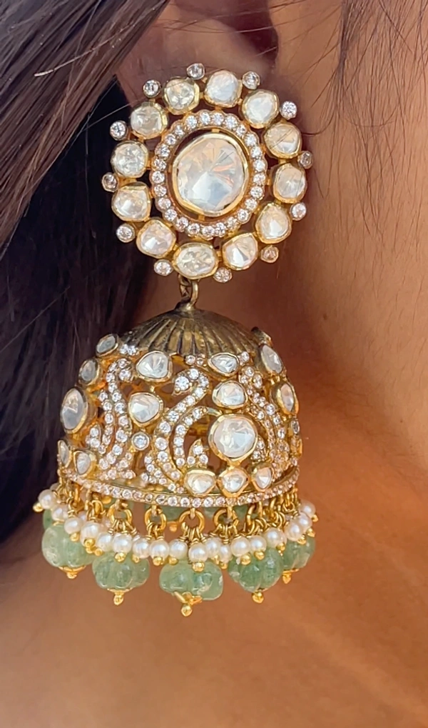 Ekaa Mozonite Polki Jhumka