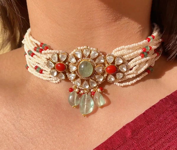 Prakriti Mozonite Polki Chokker