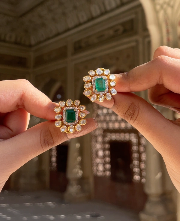 Mishti Mozonite Polki Studds