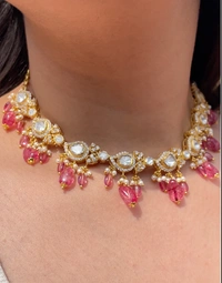 Pakhi Mozonite Round Necklace