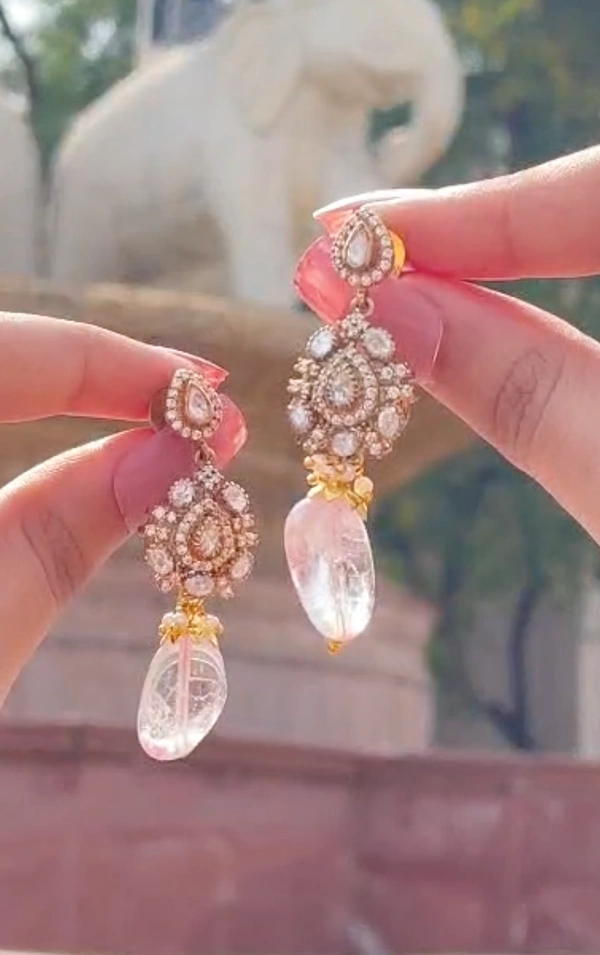 Silver Mozonite Polki Hangings