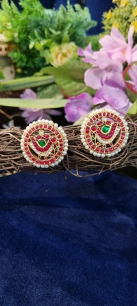 Shreenika Mozonite Polki E/R - Gold