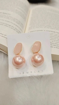 Pink Pearl Drop Earings