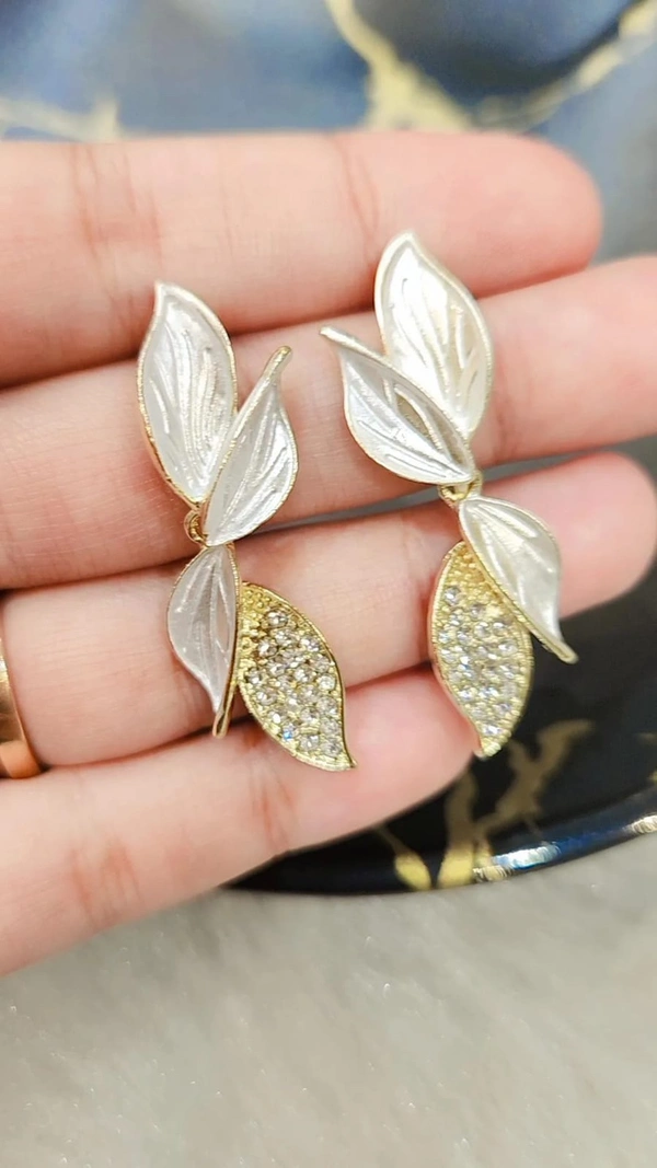 Leaf Earrings 
