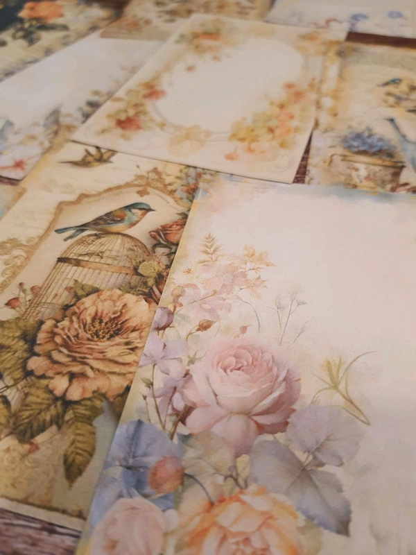 Vintage Papers - 3 x 5 Inches