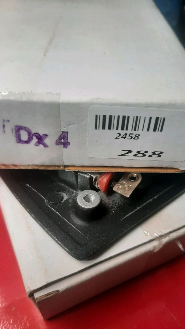 chintu dx4 bajaj iron plate